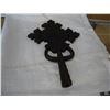 Image 1 : CARVED WOOD DECORATION