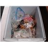 Image 1 : TOTE OF BEADS AND JEWELRY MAKING SUPPLIES