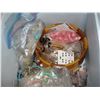 Image 2 : TOTE OF BEADS AND JEWELRY MAKING SUPPLIES