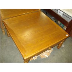 SQUARE PINE COFFEE TABLE