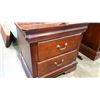 Image 2 : PAIR OF 2 DRAWER MAPLE NIGHT STANDS