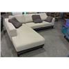 Image 1 : UPHOLSTERED SECTIONAL