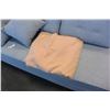 Image 1 : LARGE WHITNEY WOOL BLANKET