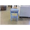 Image 2 : 1 DRAWER PAINTED NIGHTSTAND
