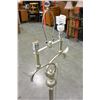 Image 2 : METAL FLOOR LAMP