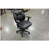 Image 2 : BLACK LEATHER OFFICE CHAIR