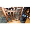 Image 3 : 2 PINE CHAIRS