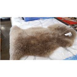 AUSTRALIAN SHEEPSKIN