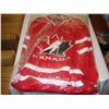 Image 1 : TEAM CANADA HOCKEY JERSEY SIZE M
