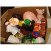 Image 1 : LOT OF VINTAGE COIN BANKS