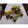Image 1 : 2 1960 TONKA GRADERS