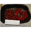Image 2 : 2 TRAYS OF BEAD JEWELRY AND PINS