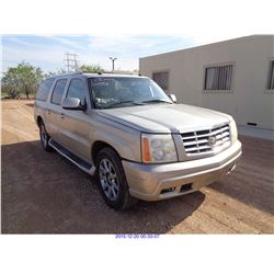 2004 - CADILLAC ESCALADE