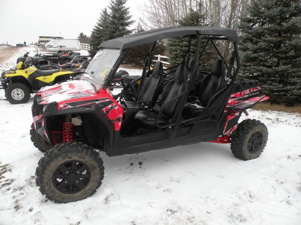 2012 Polaris RZR Crew 900 SN#-4XAXT87A3CB590469