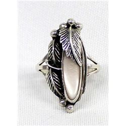 Navajo Sterling & Pink Mother of Pearl Ring, 10.5