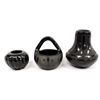 Image 1 : 3 Native American Santa Clara Pottery Jars