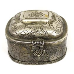 Vintage Mexican Lidded Stamped Tin Trinket Box