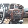 Image 9 : L2 --  2001 Nissan Pathfinder LE , Silver , 275233  KM's