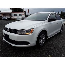 D6 --  2014 VW Jetta , White , 71356  KM's