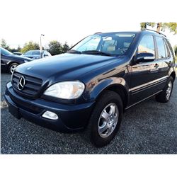 J3 --  2003 Mercedes-Benz ML320 , Blue , 200243  KM's