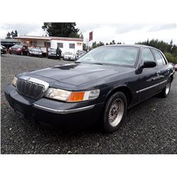 M1 --  1998 Mercury Grand Marquis , Green , 94192  KM's