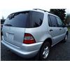 Image 3 : A12 --  2000 Mercedes-Benz ML320 , Silver , 315350  KM's