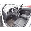 Image 7 : H5 --  2009 Jeep Patriot  , Grey , 217362  KM's