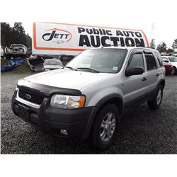 B3 --  2002 FORD ESCAPE XLT  , Silver , 291661  KM's