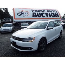 E4 --  2012 VW JETTA TDI , White , 143779  KM's
