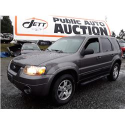 N1 --  2005 FORD ESCAPE , Grey , 289343  KM's