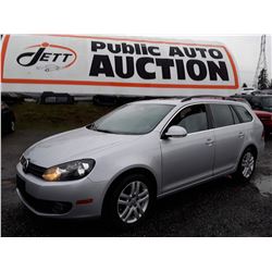 D6A --  2011 VW GOLF TDI  Wagon  , Grey , 107596  KM's