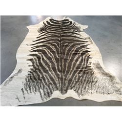 SAFARI RAWHIDE RUG 6x8