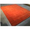 Image 2 : SOLID TWO TONE DESIGN HAND MADE & CARVED WOOL RUG 5x8