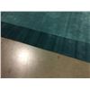 Image 3 : SOLID TWO TONE DESIGN HAND MADE & CARVED WOOL RUG 8x10