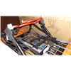 Image 2 : TRUNK MOUNT BIKE RACK