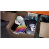 Image 1 : LARGE BOX OF LOST PROPERTY ITEMS