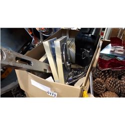 BATHROOM TOWEL RINGS TOOLS AND ESTATE GOODS