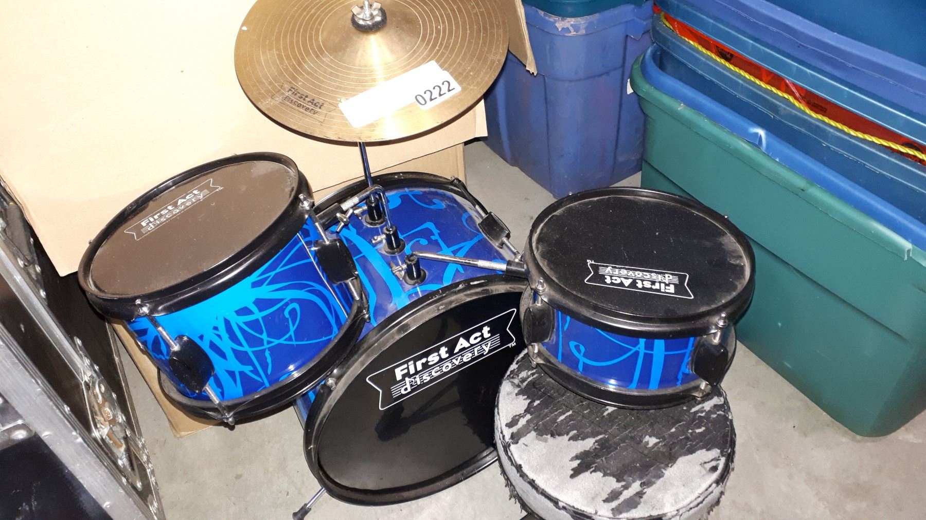 FIRST ACT DISCOVERY KIDS DRUM SET