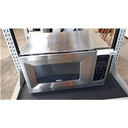 STAINLESS KENMORE MICROWAVE