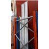 Image 2 : SAFFOLD SECTION AND ASSORTED CROSS BARS
