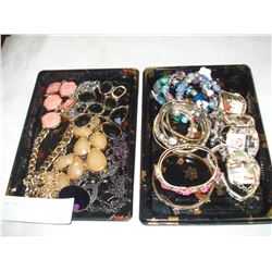 TWO TRAYS OF ESTATE JEWELLRY