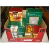 Image 1 : BOX OF COLLECTIBLE CHRISTMAS ITEMS