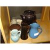 Image 2 : SHELF LOT OF VINTAGE ESTATE POTTERY