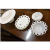 Image 1 : LOT OF MILK GLASS PIECES
