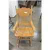 Image 2 : PRESSBACK ROCKING CHAIR