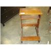 Image 1 : SINGLE PERSON CHURCH PEW