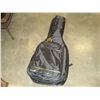 Image 4 : YAMAHA FG160 ACOUSTIC GUITAR IN GIG BAG