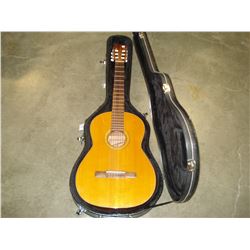 YARI MADE IN JAPAN CLASSICAL GUITAR WITH HARDCASE