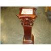 Image 1 : MAHOGANY PEDESTAL