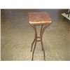 Image 1 : METAL BASE PLANTER STAND